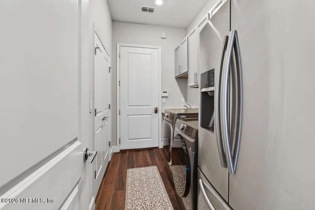 Photo of 204 WATERLINE Drive