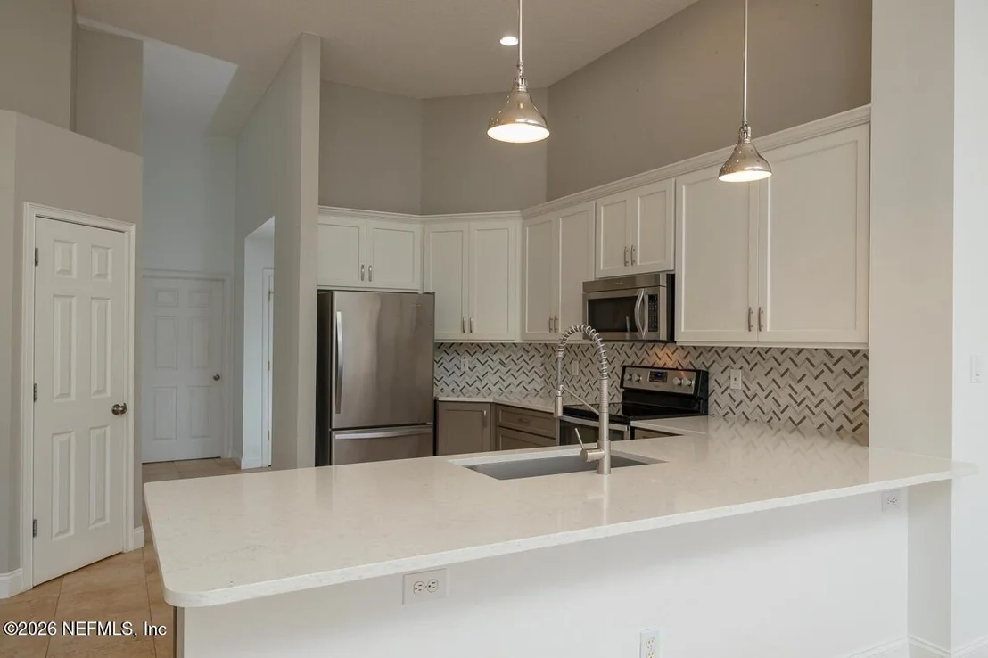 Photo of 1852 HICKORY TRACE Drive