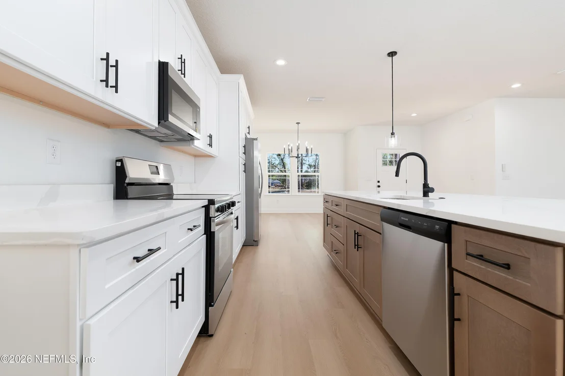 Photo of 265 CRESTVIEW Drive
