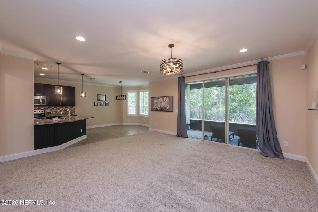 Photo of 664 DRYSDALE Drive