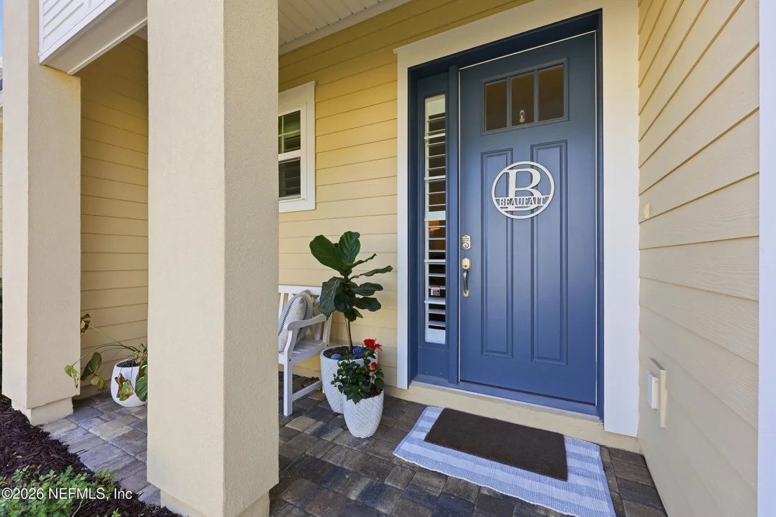 Photo of 463 FRESHWATER Drive