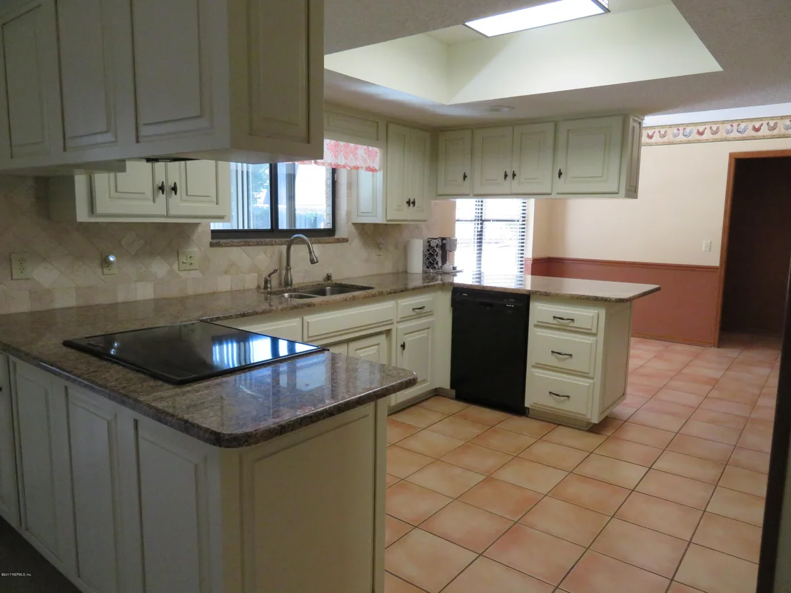 Photo of 12094 HAMMOCK OAKS Drive