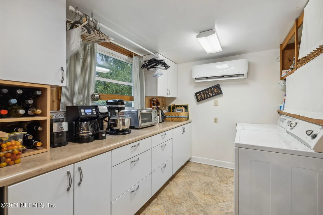 Photo of 3237 RANDALL Street