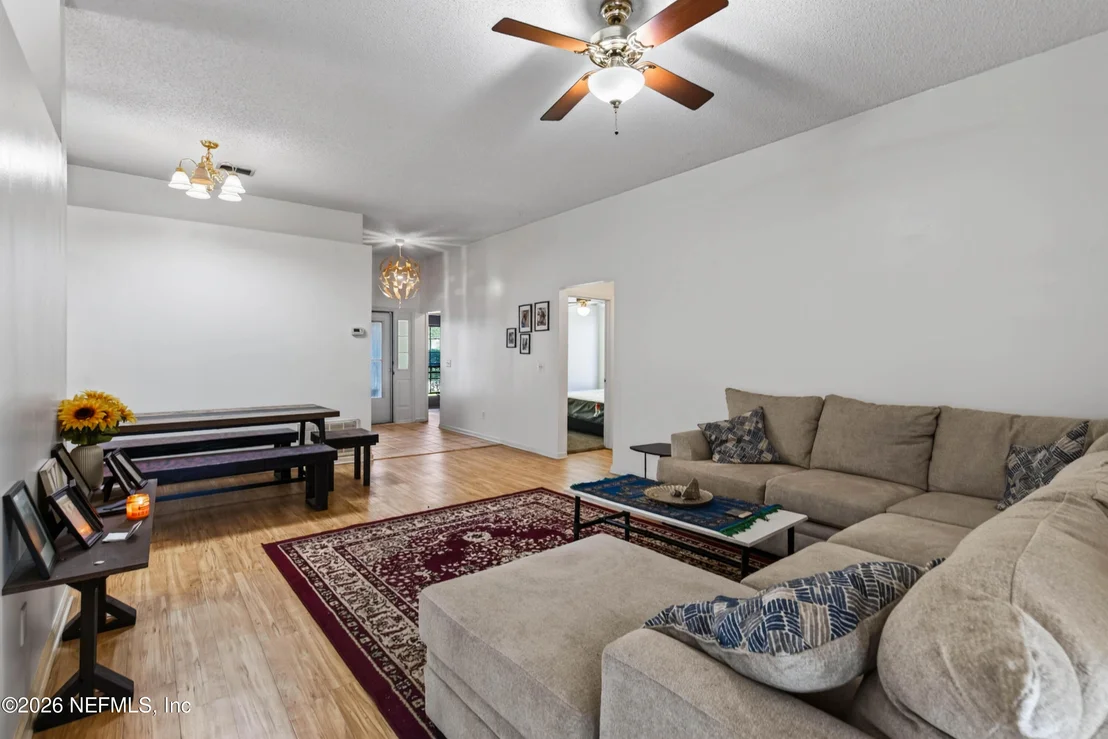 Photo of 1641 SPRING OAKS Lane