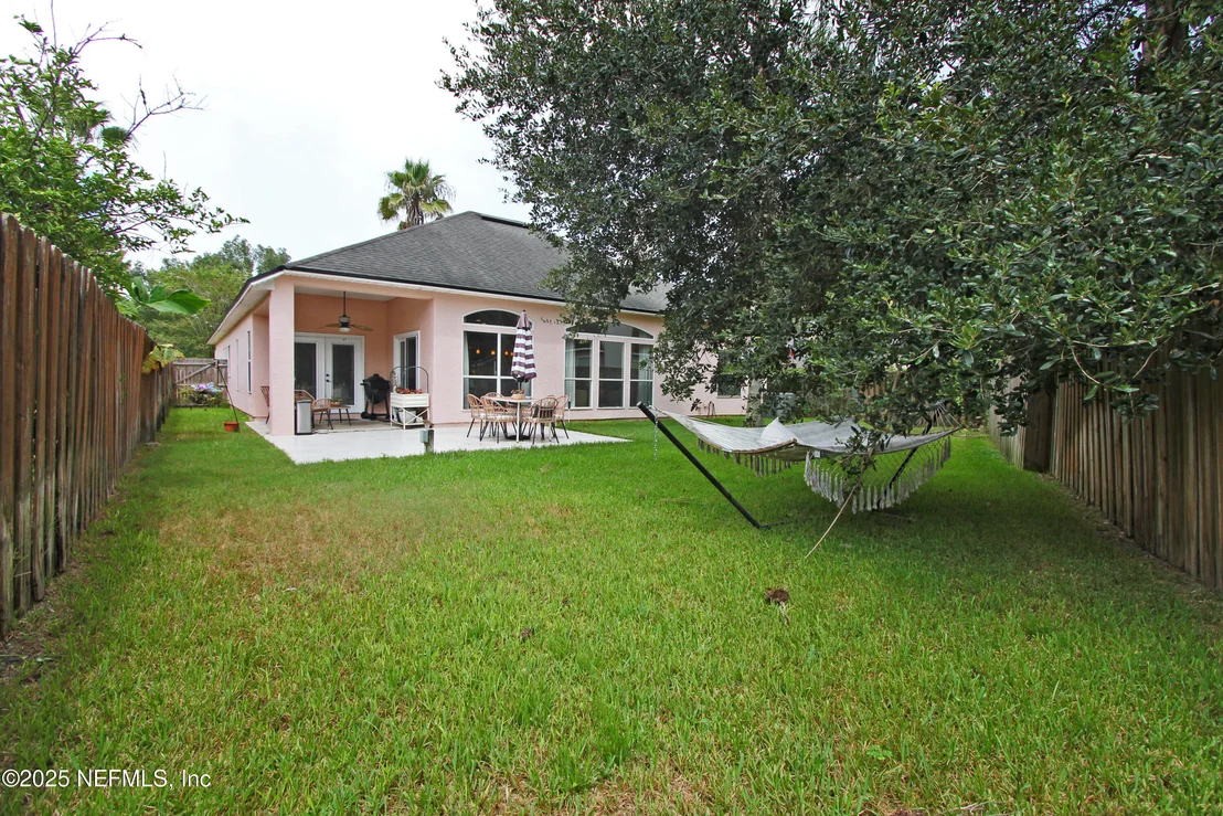 Photo of 1121 ANDREA Way
