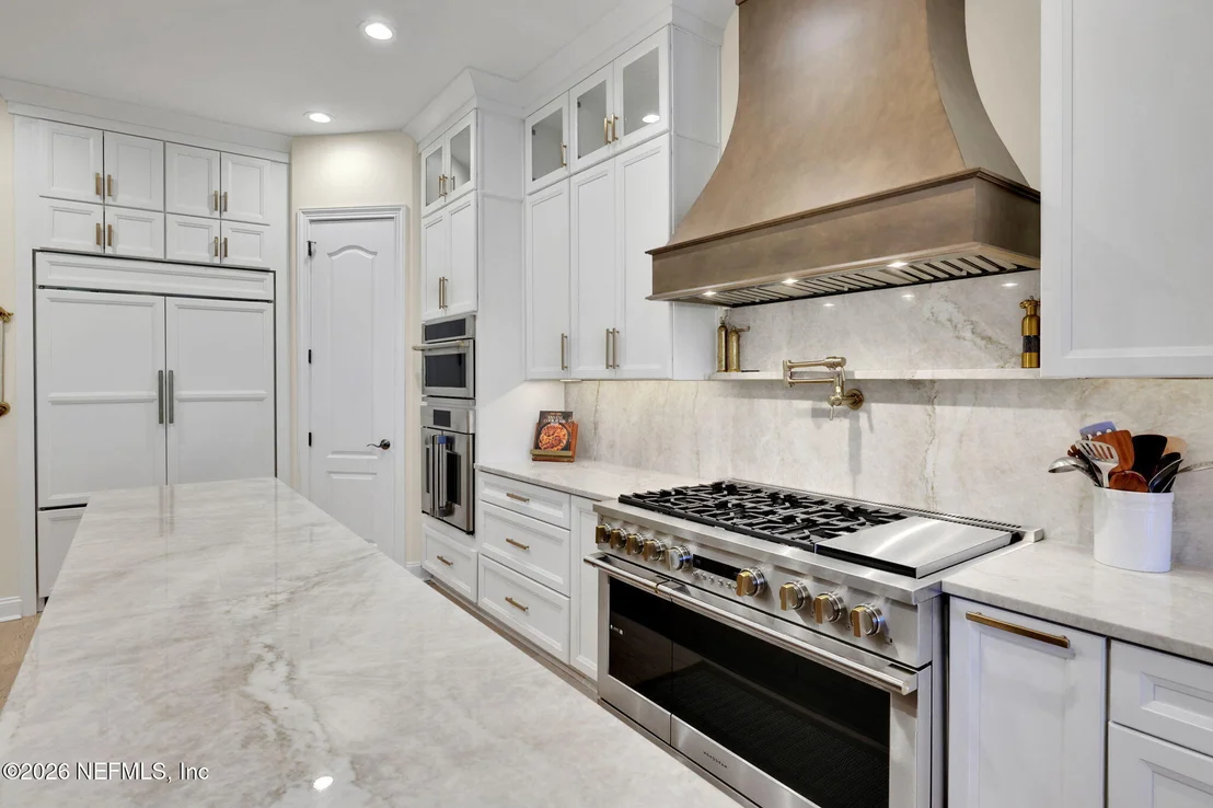 Photo of 655 PRESERVE VIEW