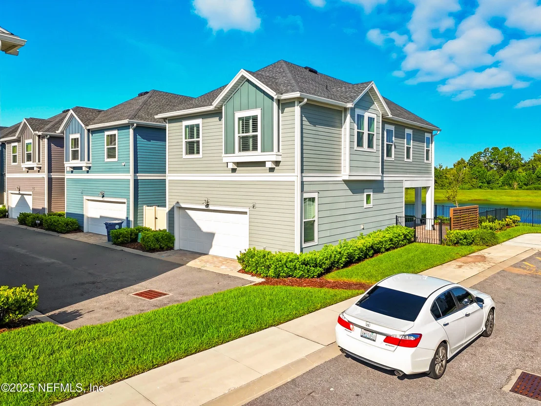 Photo of 11331 BARRIER BEACH Place