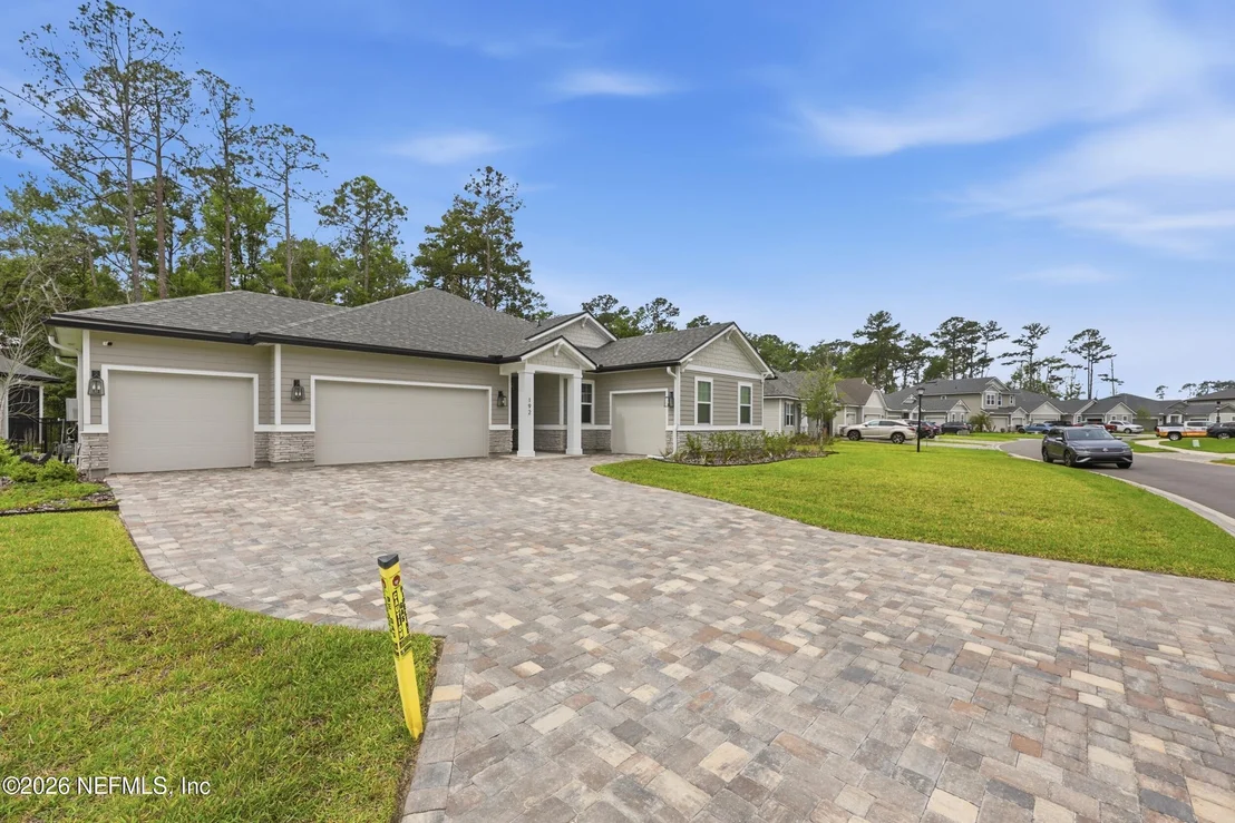 Photo of 192 GOLDENROD Drive