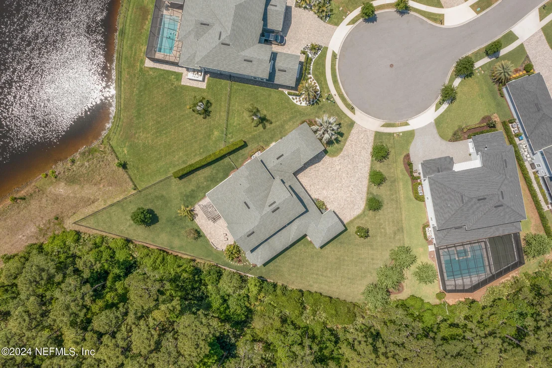 Photo of 863 OLD BLUFF Drive