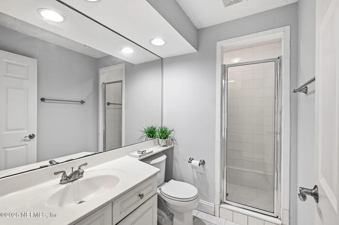 Photo of Unit 1332 at 355 N SHORE Circle
