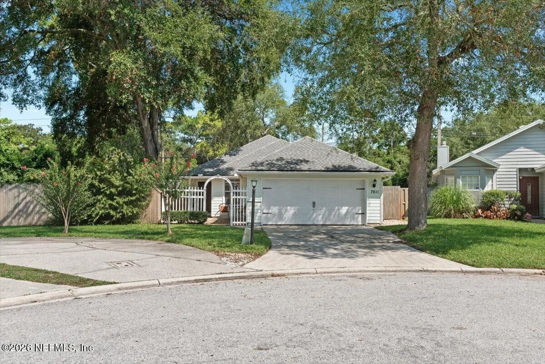 Photo of 7611 LEAFY FOREST Way