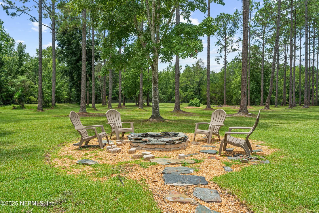 Photo of 416 FRIAR TUCK Lane