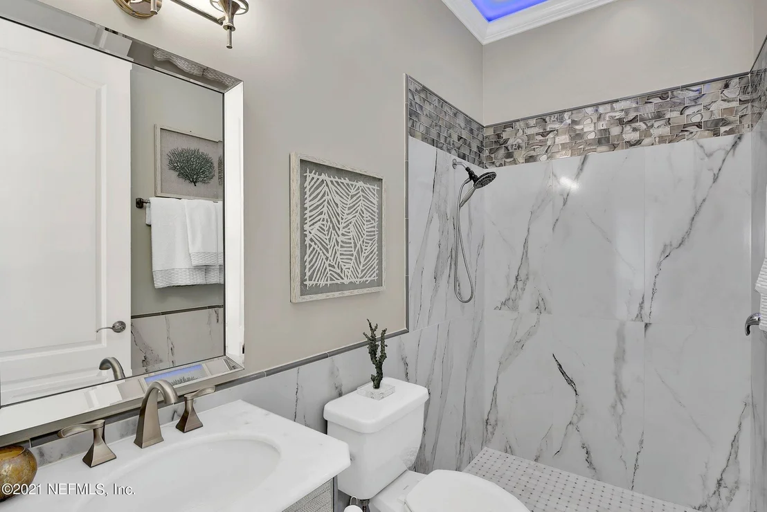 Photo of 605 DONALD ROSS Way