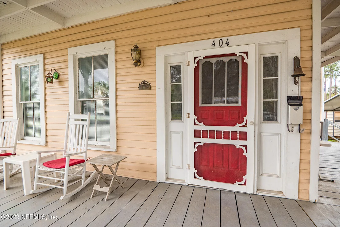 Photo of 404 N CHERRY Street