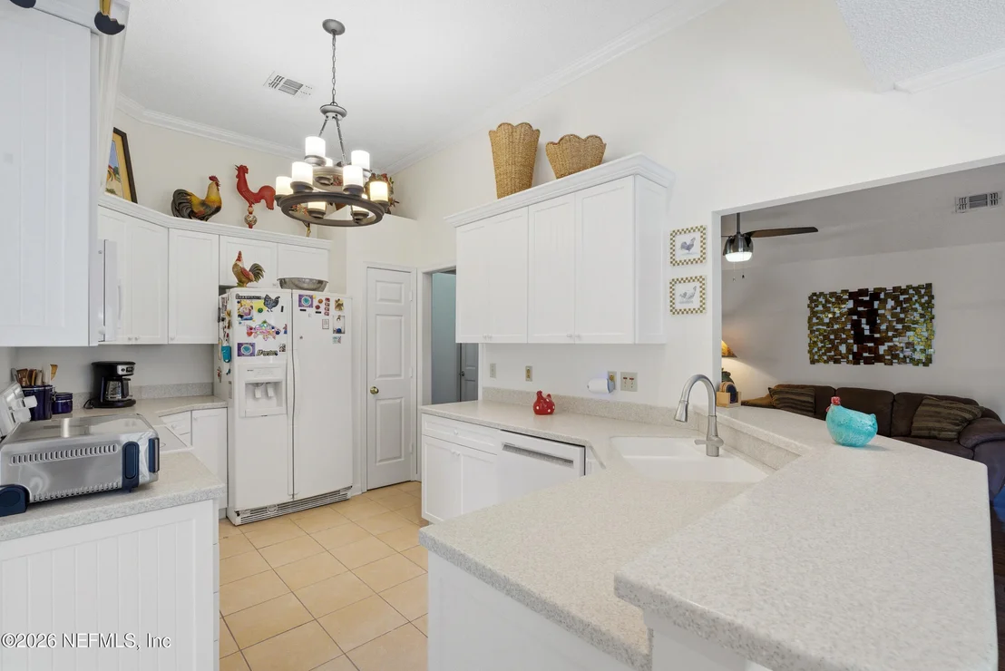 Photo of 747 MARSHVIEW Drive