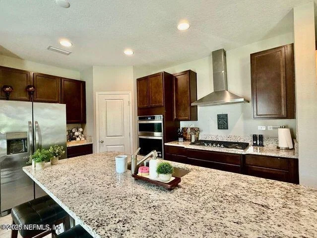 Photo of 195 TORRES Trace