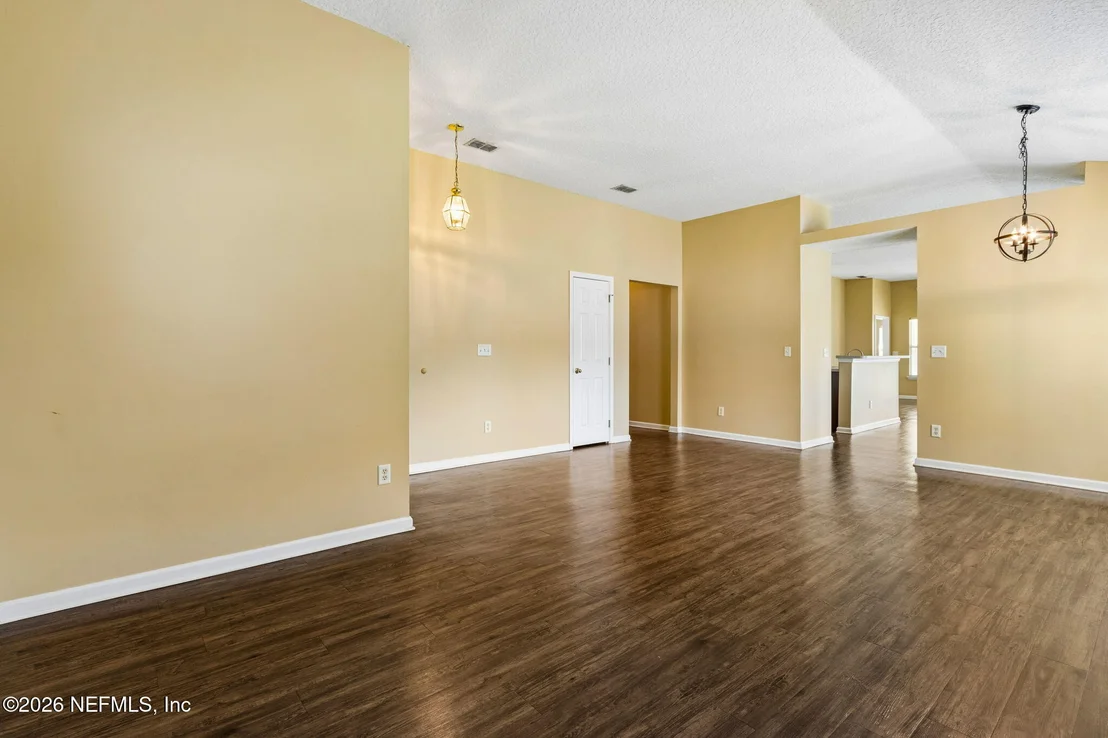 Photo of 831 TIMBERJACK Court
