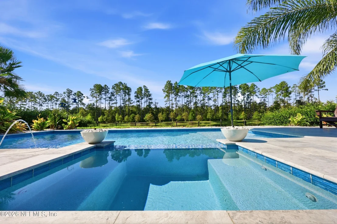 Photo of 220 PINE HAVEN Drive