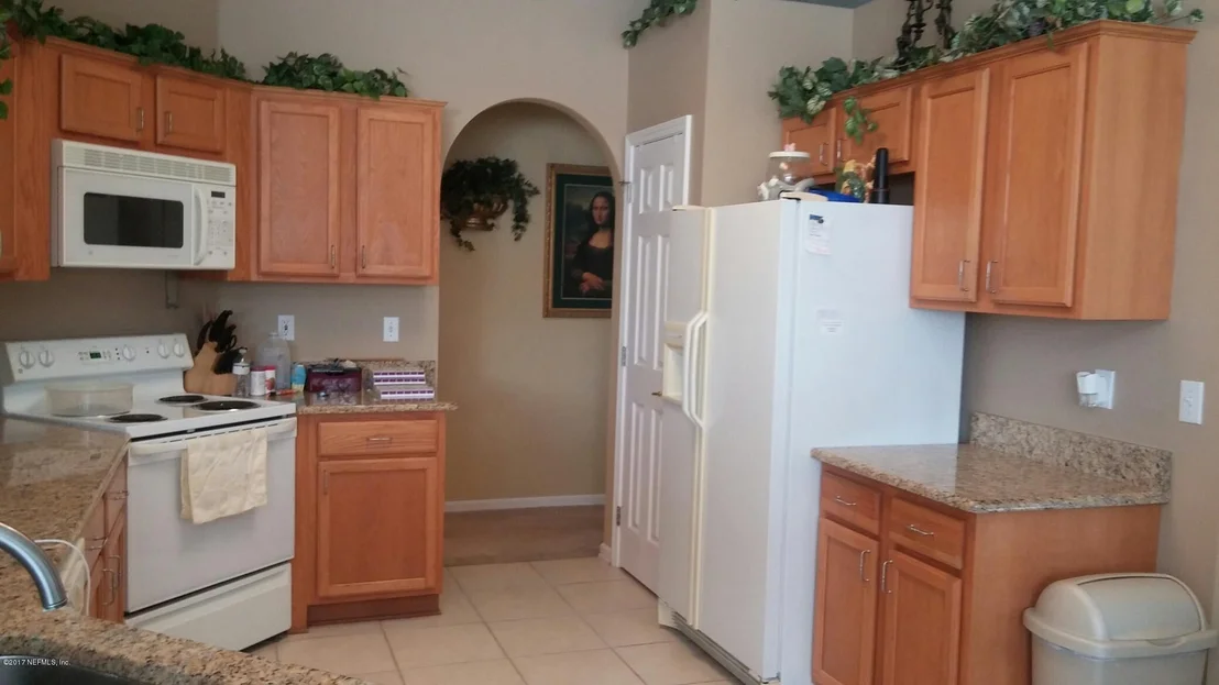 Photo of 180 IVY LAKES Drive