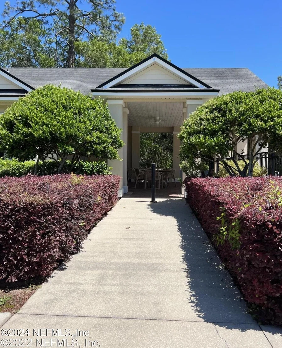 Photo of 591 HERITAGE CROSSING Drive