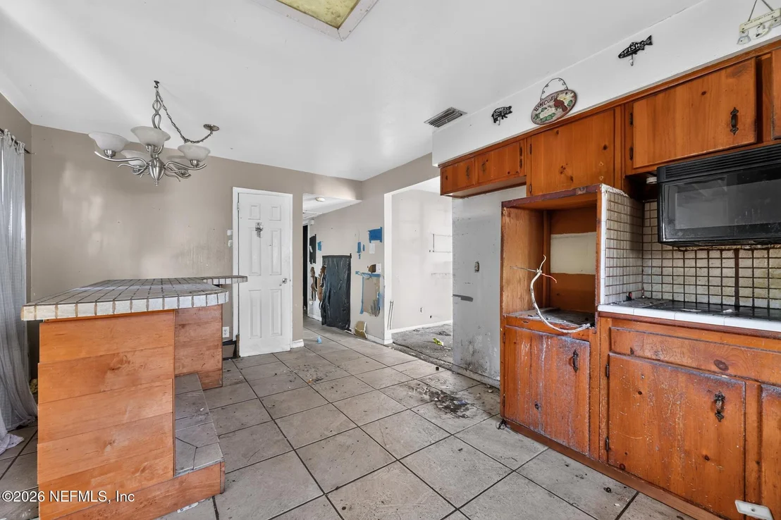 Photo of 3147 CATHEDRAL Lane