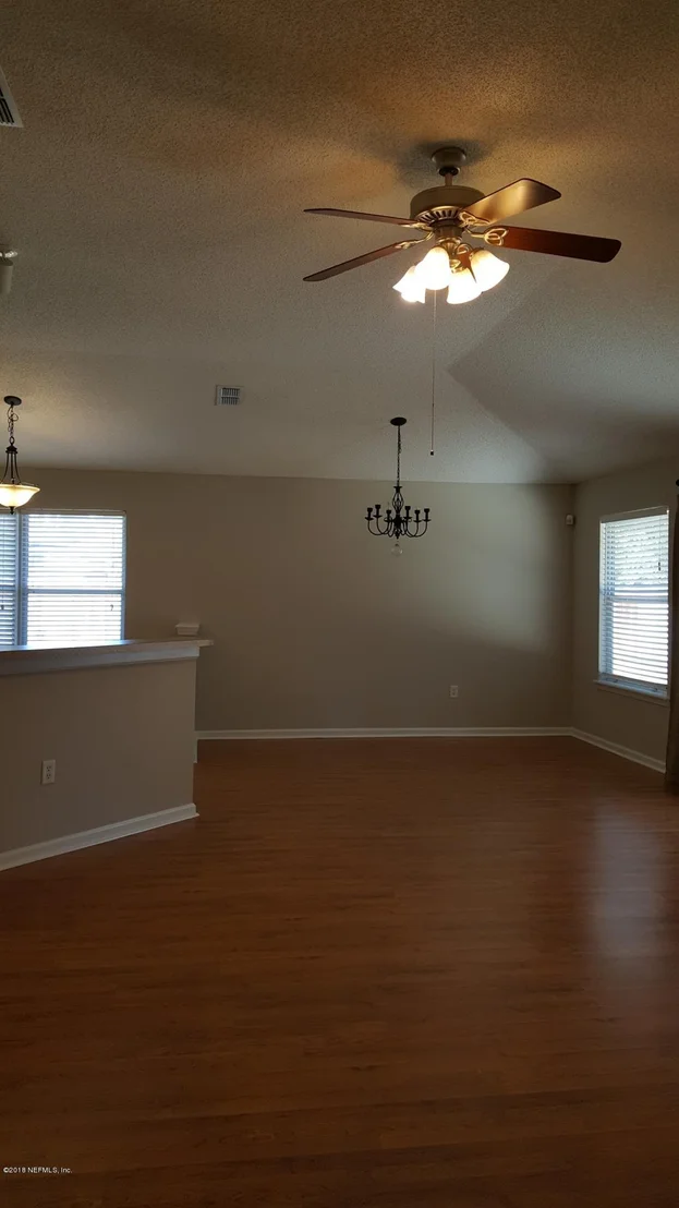 Photo of 8741 REDLEAF Court