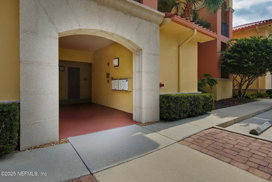 Photo of Unit 203 at 1 RADIO Road