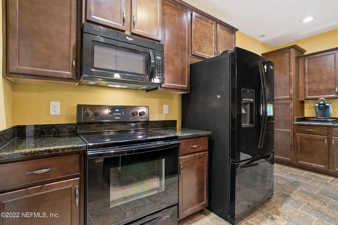 Photo of 1713 BLUE JAY Drive