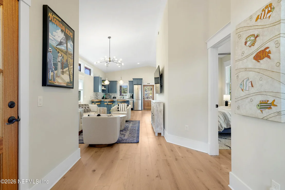 Photo of 290 ST. GEORGE Street
