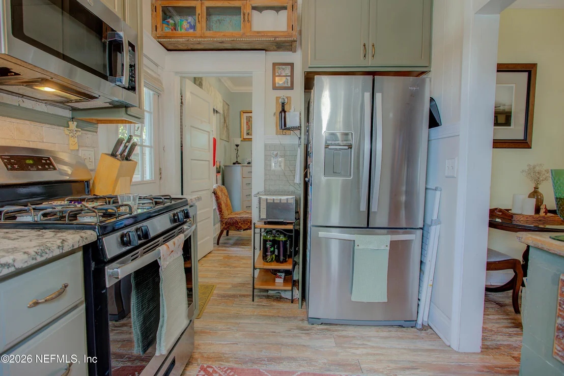 Photo of 9 ARENTA Street