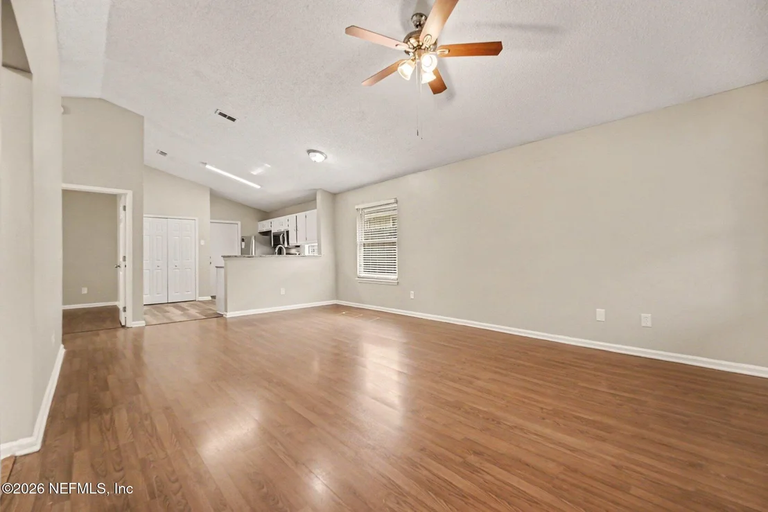 Photo of 1264 SUFFOLK Place