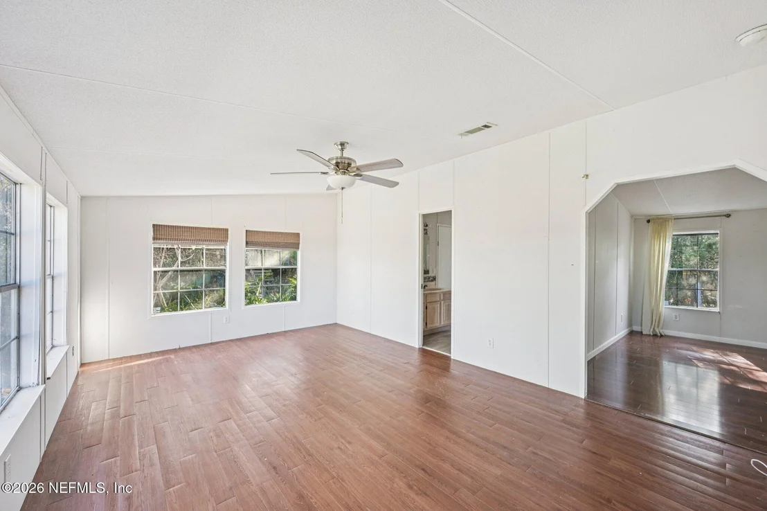 Photo of 500 COOPERS COVE Road