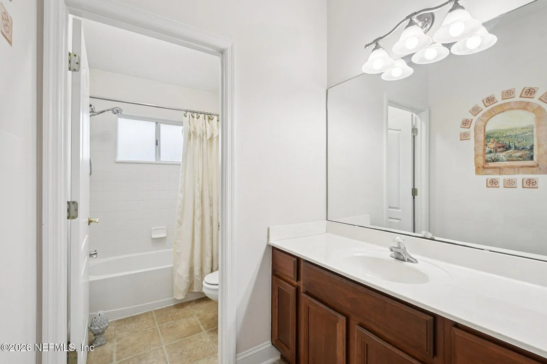 Photo of 145 LAKE RUN Boulevard