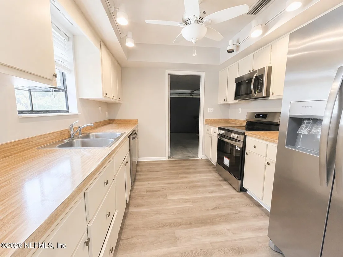 Photo of 8475 NW 39TH Circle