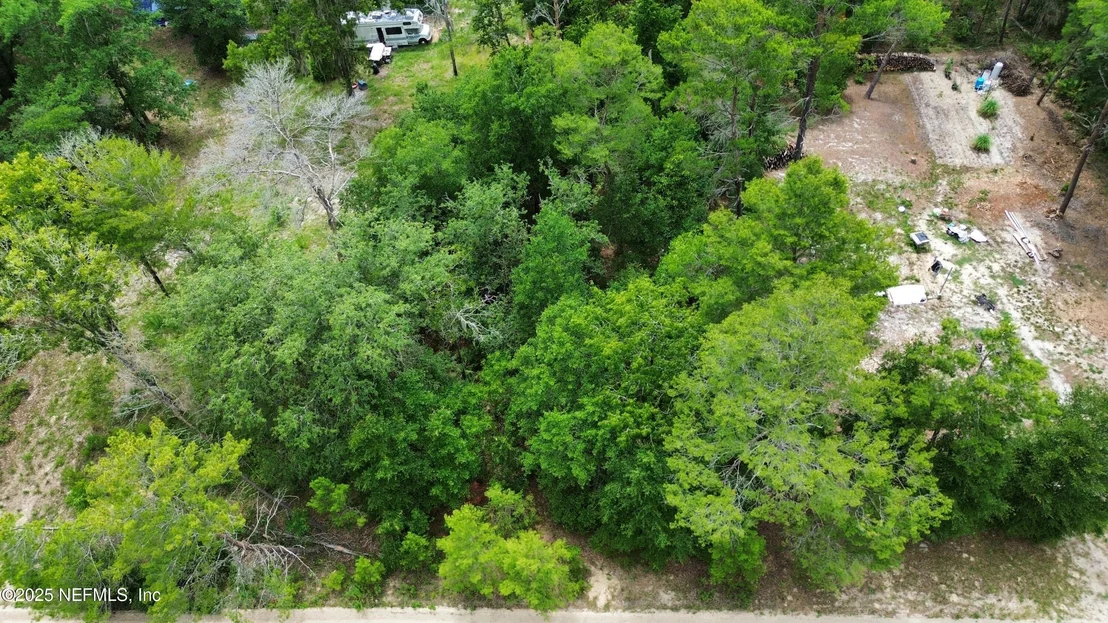 Photo of 127 EAST Drive