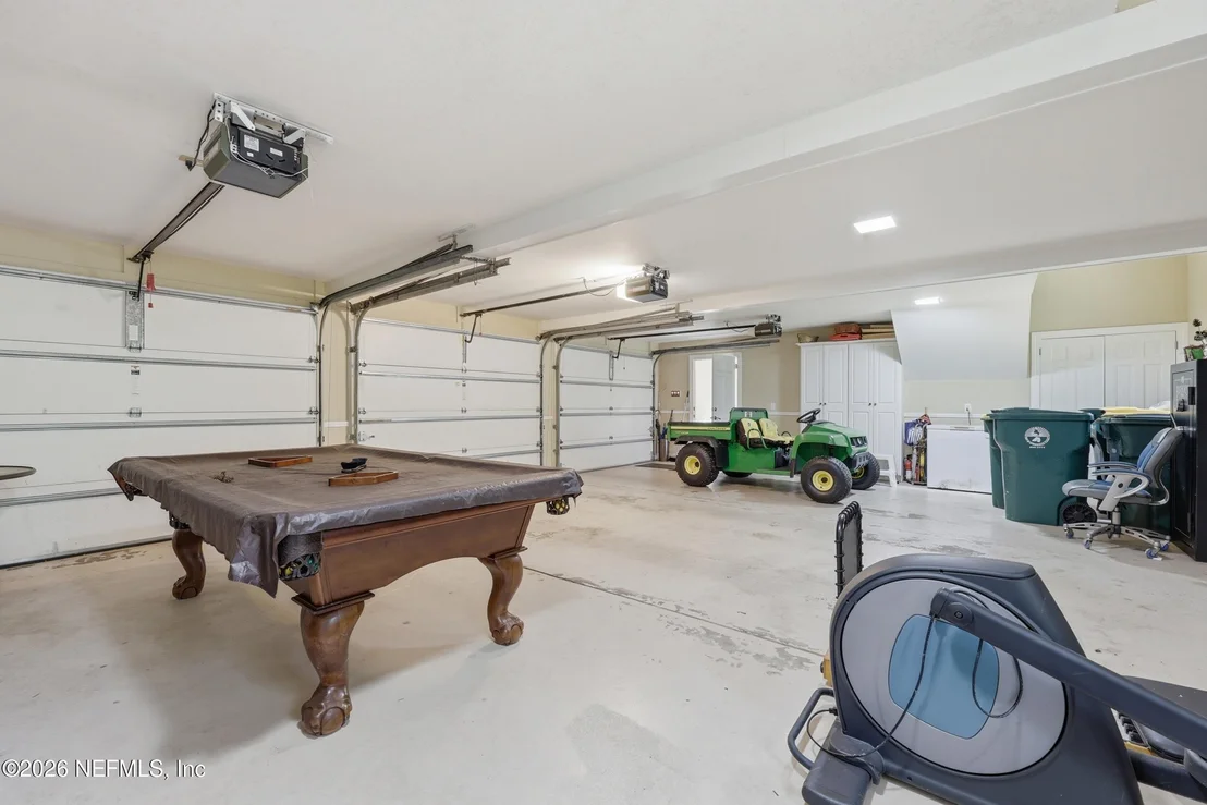 Photo of 13200 MANDARIN Road