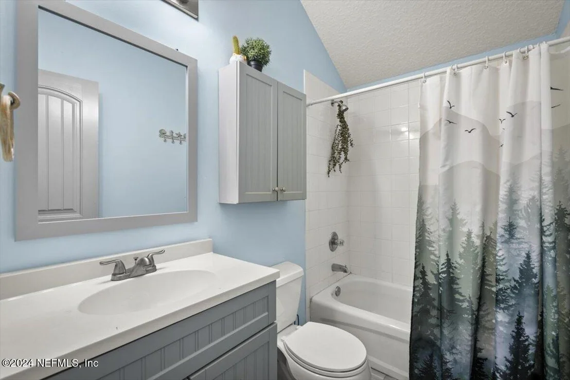 Photo of 389 W TROPICAL Trace