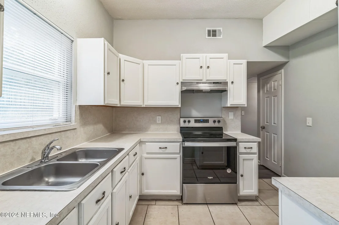 Photo of 6974 ROLLO Road