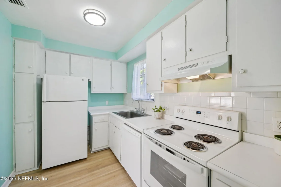 Photo of 6138 TEMPLE Road