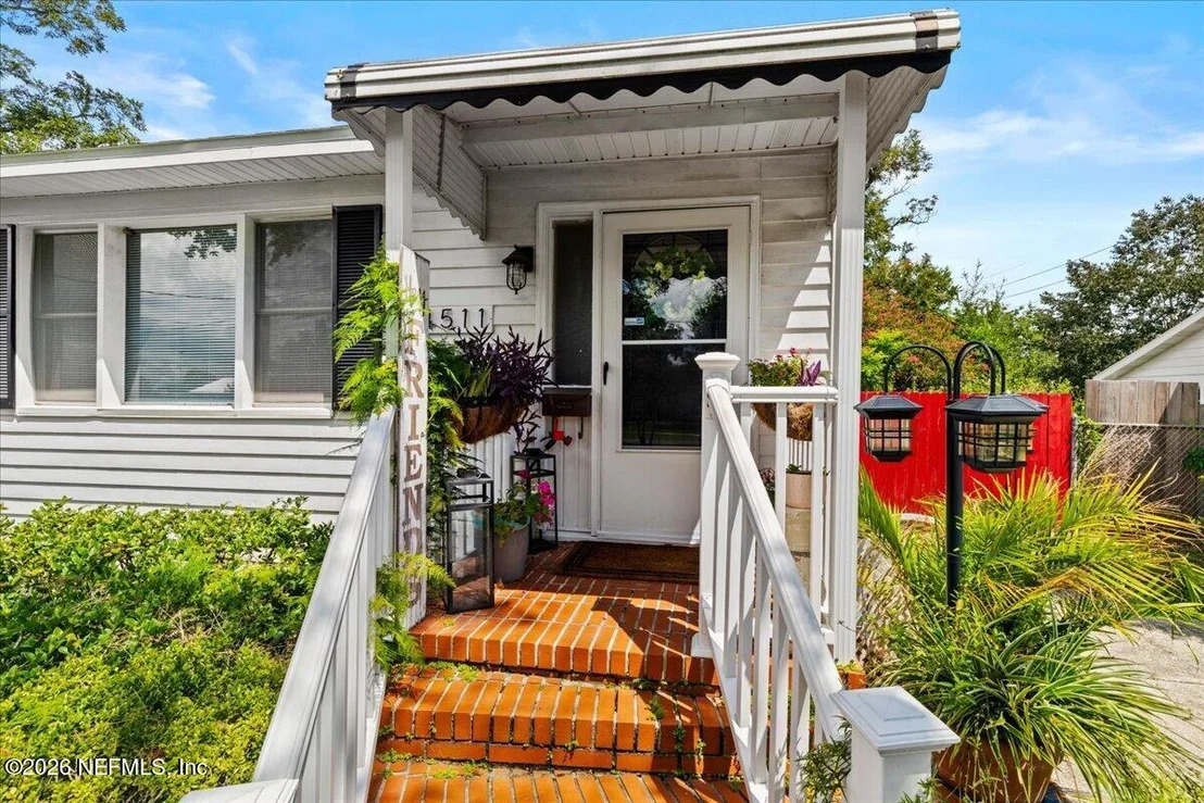 Photo of 4511 CAMBRIDGE Road