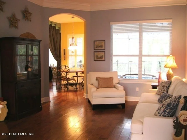 Photo of 409 LABARRE Court
