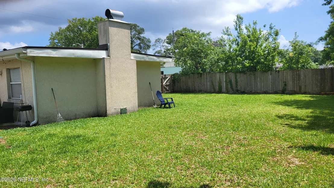 Photo of 2222 SHULL Drive