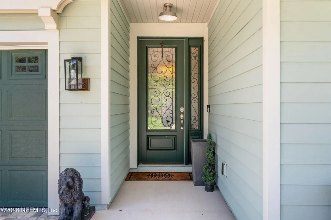 Photo of 132 PALISADE Drive