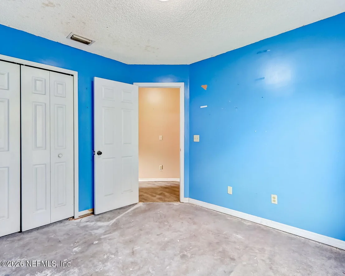 Photo of 8479 THREE CREEKS Boulevard