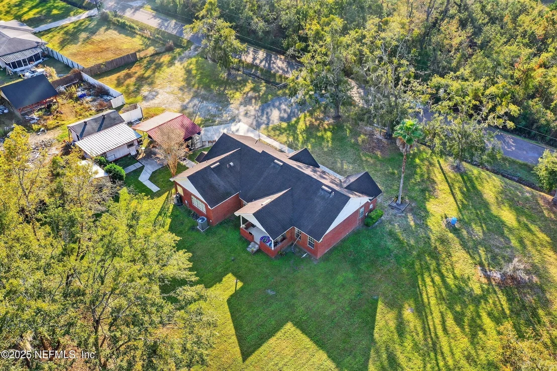 Photo of 11319 SIMMONS Road