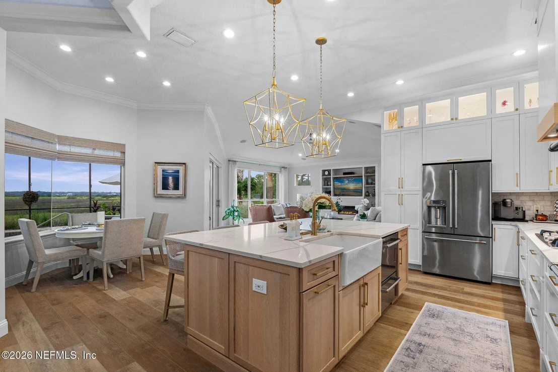 Photo of 401 FIDDLERS POINT Drive