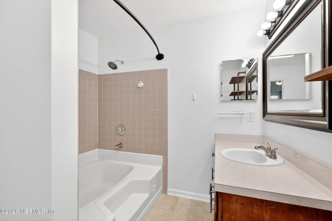 Photo of 2636 SAM HARDWICK Boulevard