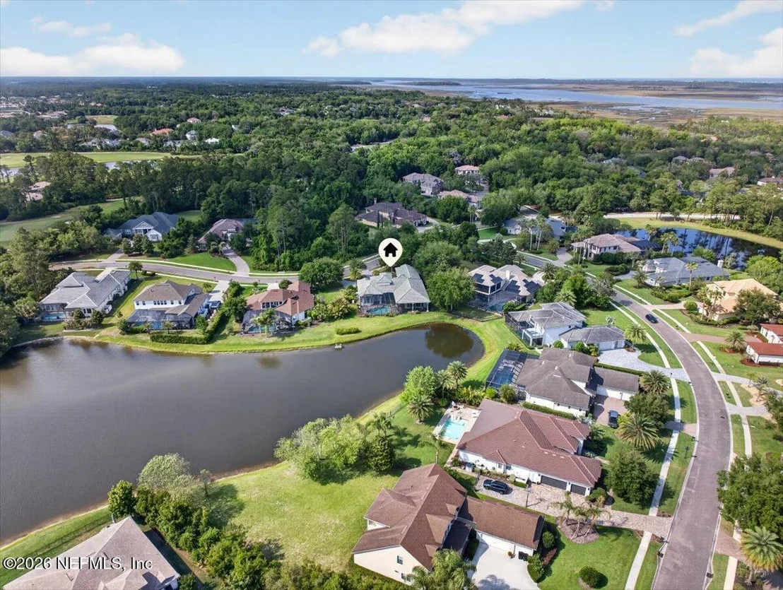 Photo of 161 N RIVER Drive