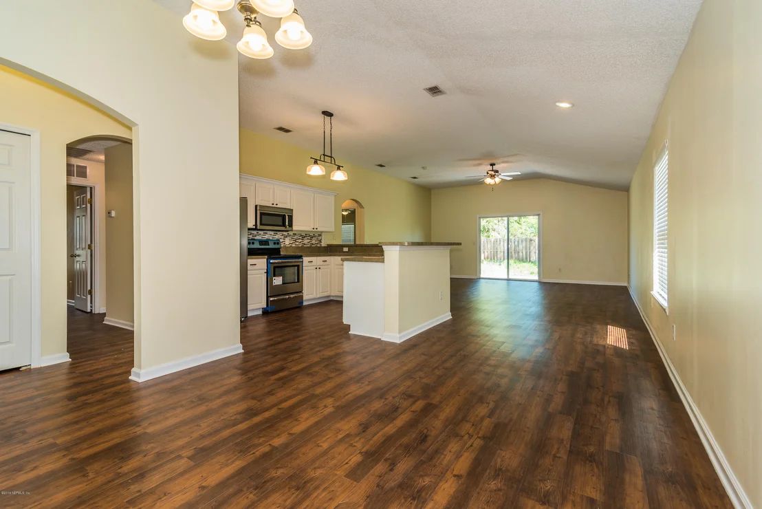 Photo of 817 MACKENZIE Circle
