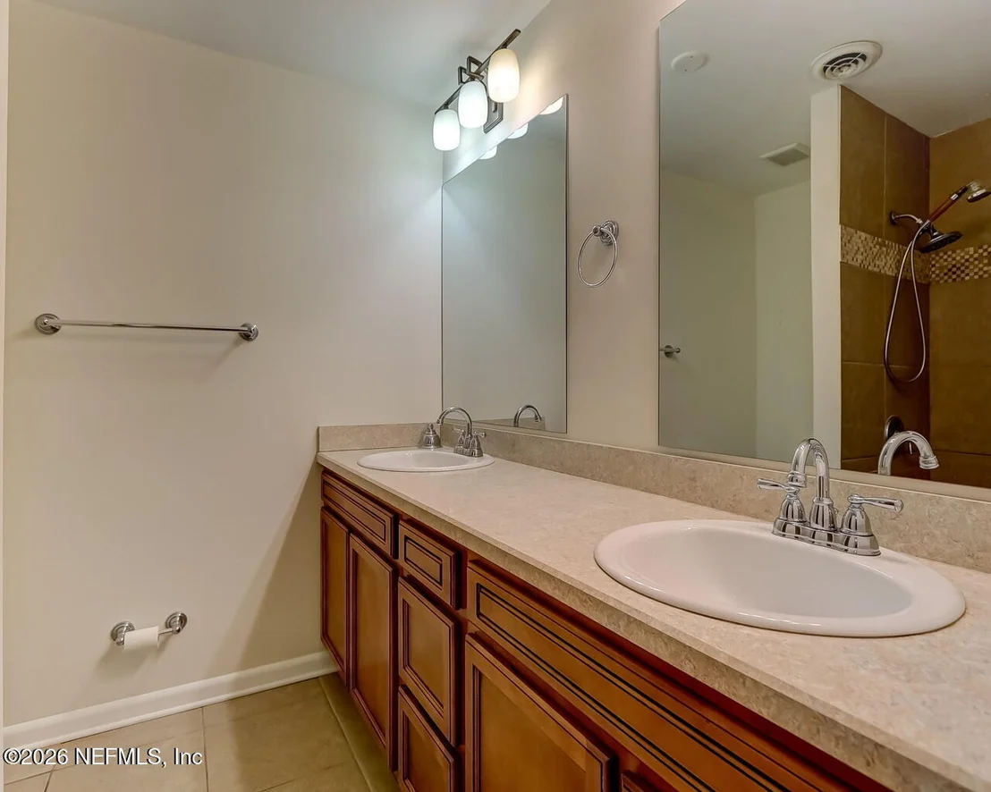 Photo of 3922 EDIDIN Drive